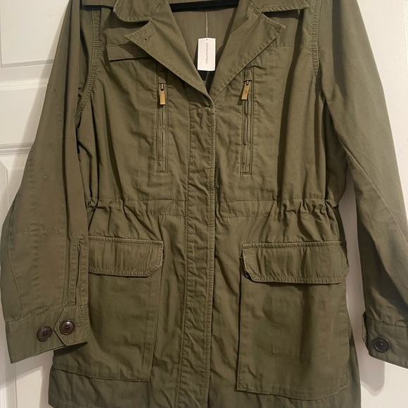 Jacket - Picture 1 of 5